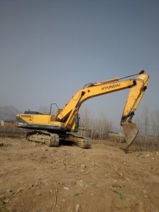 รถขุดตีนตะขาบมือสองจากเกาหลีแท้ รุ่น Hyundai HX220HD เครื่องยนต์ Yanmar พร้อมปั๊มเกียร์และลูกปืน ประสิทธิภาพสูง สภาพดี - Product Image 5