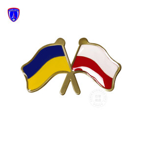 Épingles à drapeau croisé Russie-Ukraine, badge en laiton estampé, émail dur, avec fermoir papillon - Product Image 2