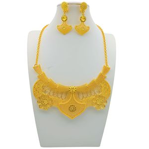 Parures de collier et boucles d'oreilles ethniques plaquées or 22 carats pour femmes, bijoux de mariage en alliage de métal précieux, motif floral, style hindou. - Product Image 3