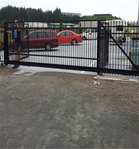 Bên ngoài kim loại cửa trượt dễ dàng lắp ráp rèn sắt đường lái xe cửa trượt với động cơ tự động gấp cửa cho nhà ở - Product Image 6