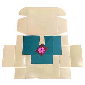 Boîtes de papier ondulé imprimées sur mesure et écologiques adaptées au fabricant pour les abonnements de fleurs Boîtes aux lettres de bouquet durables - Product Image 1