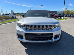 <span class=keywords><strong>Jeep</strong></span> <span class=keywords><strong>Grand</strong></span> <span class=keywords><strong>Cherokee</strong></span> L <span class=keywords><strong>Summit</strong></span> 2025 de Alta Demanda, 4x4, Euro IV, 7 Plazas, 1-25000 Millas, 250-300 CV - Product Image 2