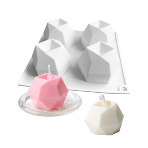 Molde <span class=keywords><strong>de</strong></span> vela <span class=keywords><strong>de</strong></span> bola <span class=keywords><strong>de</strong></span> diamante, cuatro Bolas Mágicas consecutivas, <span class=keywords><strong>Cubo</strong></span> <span class=keywords><strong>de</strong></span> <span class=keywords><strong>Rubik</strong></span>, forma geométrica, mousse <span class=keywords><strong>de</strong></span> chocolate, molde <span class=keywords><strong>de</strong></span> silicona para hornear - Product Image 3