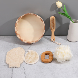 Ensemble d'accessoires de bain promotionnel de 6 pièces, boîte en bois en forme de cœur avec éponge en <span class=keywords><strong>sisal</strong></span>/peigne pour le spa ou la décoration de la maison, ensemble cadeau de bain - Product Image 3