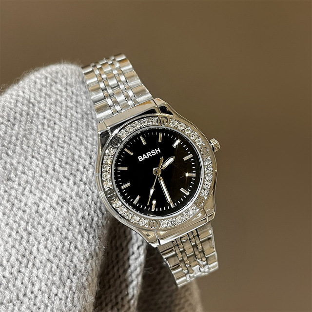2026 New Style Women's Shiny Diamond Stone Watch Fashion Women's Watch Daily Wear for Young Ladies