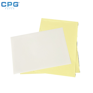 Papier autocollant en rouleau jumbo 70 g/m², blanc mat, pour étiquettes d'expédition et d'expédition express - Product Image 1
