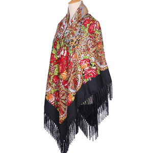 Écharpe carrée en polyester grande taille de style chinois, motif floral imprimé, pour femme, idéale pour les tenues de soirée européennes et américaines - Product Image 3