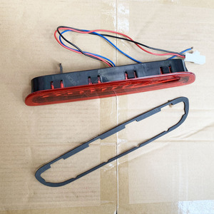 Gruppo Luci Freno LED di Alta Qualità per Toyota Hiace 2004-2019, Lampada Freno Superiore, Luce di Stop Centrale per Paraurti Posteriore - Product Image 6