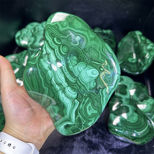 אבן מלכיט טבעית מלוטשת באיכות גבוהה, קריסטל ירוק, אבן מרפא לעיצוב הבית - Product Image 2