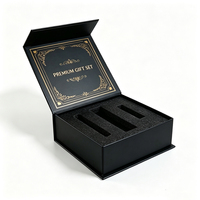 Boîte cadeau rigide noire magnétique style livre, impression logo feuille d'or, insert en mousse floquée personnalisé pour ensemble cosmétique et soins de la peau, vente en gros