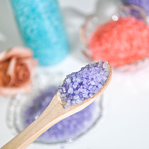Sels de bain d'aromathérapie multicolores-Mélange de sel d'Epsom naturel et de mer, teintes et parfums vibrants, OEM/ODM personnalisé, marque privée - Product Image 6