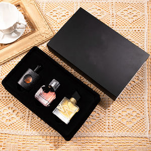 Le dernier coffret cadeau <span class=keywords><strong>de</strong></span> parfum pour femme Parisienne, best-seller des célébrités d'Internet, avec l'histoire explosive <span class=keywords><strong>de</strong></span> la fleur et la possibilité <span class=keywords><strong>de</strong></span> porter le flacon à l'envers - Product Image 4