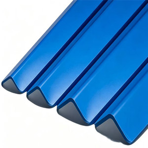 Jointeur d'angle extérieur pour mur en PVC - Product Image 6