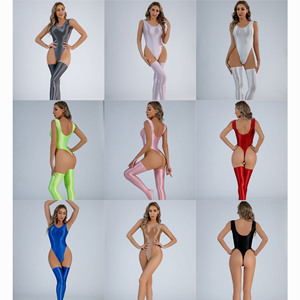 Combinaison de yoga dos nu brillante de haute qualité pour femmes, <span class=keywords><strong>justaucorps</strong></span> sans manches à coupe haute pour le sport, l'entraînement et la remise en forme - Product Image 2