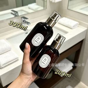Botellas de spray de plástico Shengjie Packaging de 50ml 100ml 200ml 300ml con baño de oro para tóner, cuidado del cabello, recargables - Product Image 3