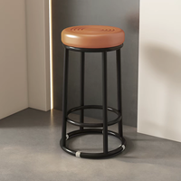 Nouveaux tabourets de bar en métal de style chinois surélevés pour comptoir de téléphone, salle de jeux, caisse, café et salon de thé