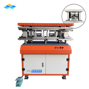 Machine <span class=keywords><strong>de</strong></span> poinçonnage à matrices interchangeables pour le processus <span class=keywords><strong>de</strong></span> poinçonnage des trous d'assemblage des fenêtres et des portes en aluminium - Product Image 1