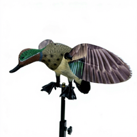 Canard volant électrique télécommandé, simulation d'animal, accessoires de chasse en extérieur, décoration de cour, matériau PE