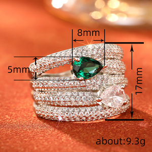 Anello Vintage Ispirato al Stile Corte a Goccia per Donne, Elegante Gioiello Scintillante da Dito - Product Image 4
