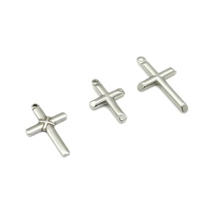 Colgante de cruz de acero inoxidable con diseño minimalista 3D para la fabricación de joyas Anno Jewelry - Product Image 3