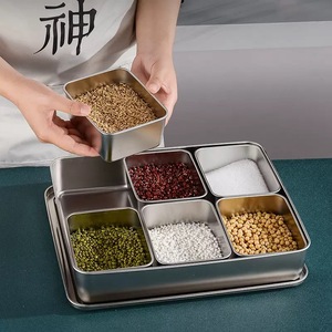 קופסת תבלינים בסגנון יפני מנירוסטה עם מכסה, מחולקת לתאים, לאחסון תבלינים ותצוגת מזון. - Product Image 4