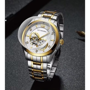 Reloj Mecánico Automático para Hombre, Diseño Circular Hueco, Resistente al Agua 3ATM, con Diamantes, Personalizable con Logotipo - Product Image 4