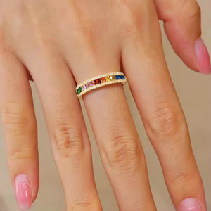 Anello dal Design Colorato per Donne - Product Image 2