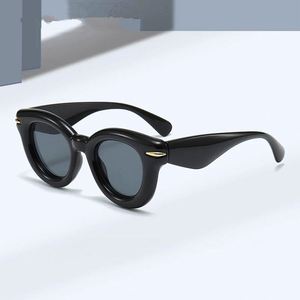Vente en gros de lunettes de soleil rondes à monture large pour hommes et femmes, mode 2025, UV400, style Y2k, lunettes de soleil œil de chat pour femmes - Product Image 5