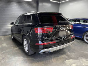 รถยนต์มือสอง ปี 2017 Q7 AWD 3.0T Premium Plus 4 ประตู SUV พวงมาลัยซ้าย เบาะหนัง กล้องมองหลัง ไฟหน้า LED หลังคาซันรูฟ ขายส่ง - Product Image 4