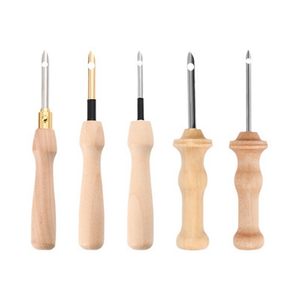 Vente en gros de stylos à coudre et broder avec manche en bois magique Outils de tissage Aiguille à poinçonner pour bricolage et couture - Product Image 3