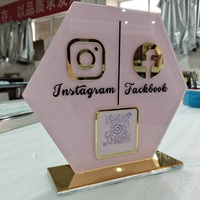 Kexian Panneau de table personnalisé Instagram pour les médias sociaux en acrylique Plaque de bureau avec code QR Panneau pour les médias sociaux