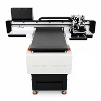 Impressora UV de precisão com 3 cabeças i3200 e verniz brilhante, máquina UV de 600x900mm para acrílico, vidro e metal.