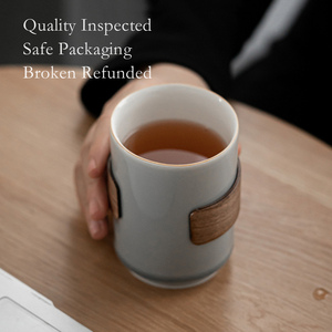 Ly trà sứ hiện đại cao cấp 12oz, thiết kế tối giản độc đáo màu xám, kèm vỏ tre - Product Image 3