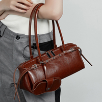 Tas Tangan Kulit Asli Gaya Biker Vintage, Tas Tote Trendy Keren Berhias Sabuk, Tas Selempang Wanita Bentuk Sosis