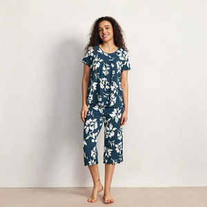 Ensemble de pyjamas pour femmes en coton biologique et bambou, imprimé floral estival, pour adultes - Vêtements de détente respirants - Product Image 4
