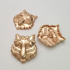 Botón de cabeza de lobo de alta calidad accesorios de ropa de botón cosidos a mano de metal personalizados - Product Image 6