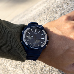 Montres de sport analogiques-digitales unisexes <span class=keywords><strong>pour</strong></span> adolescents, ventes chaudes, montres-bracelets chronographes <span class=keywords><strong>pour</strong></span> hommes avec affichage de la date, résistantes à l'eau 5 BAR - Product Image 4