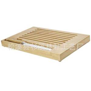 Trancheuse à pain en bambou OEM avec plateau porte-couteau, lame en acier inoxydable, design simple et durable pour la cuisine domestique - Product Image 3