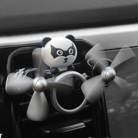 Parfum de voiture Rafraîchisseur d'air léger Cartoon Animal Lion Pilote Avion Parfum de voiture Excellent Vehicle Supplies