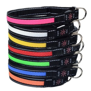 <span class=keywords><strong>Collar</strong></span> de Nailon con Luz LED Recargable por USB, Suave y Brillante para Perros Medianos y Grandes en la Noche - Product Image 1