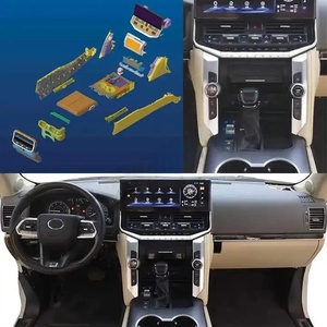 ชุดอัพเกรดภายในรถยนต์โตโยต้าแลนด์ครุยเซอร์ LC200 เป็นรุ่น LC300  ประกอบด้วยพวงมาลัย แผงหน้าปัด และคอนโซล - Product Image 5