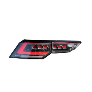 Pour Golf 8 Mk8.5 Modèle 21-25, Ensemble de feux arrière LED haut de gamme à lentille transparente dynamique, Nouveau - Product Image 1