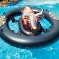Taureau mécanique gonflable avec tapis de sécurité, aire de jeux de carnaval commerciale pour la location de fêtes et les divertissements en plein air