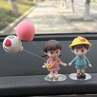 Mini figurine de couple en résine, décoration de ballon de mariage pour tableau de bord de voiture, ornement automobile