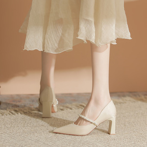 Escarpins Mary Jane à bout pointu, talon carré, en satin avec bride perlée, chaussures de mariage, talon haut 5cm 8cm, couleur unie, tendance mode - Product Image 2