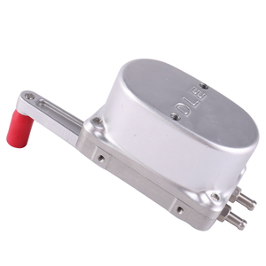 Bomba de aceite de engranajes metálicos de alto flujo DLE para aviones RC, modelos de aeronaves y drones - Product Image 3