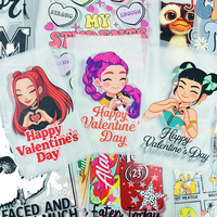 Autocollant Blanc Personnalisé Anime Manga Saint-Valentin DTF Panneau d'Encre A4 A3 pour Conception de T-shirt Entier MOQ 1000 pièces