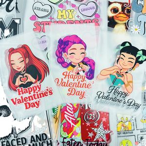 Autocollant Blanc Personnalisé <span class=keywords><strong>Anime</strong></span> <span class=keywords><strong>Manga</strong></span> Saint-Valentin DTF Panneau d'Encre A4 A3 pour Conception de T-shirt Entier MOQ 1000 pièces - Product Image 1