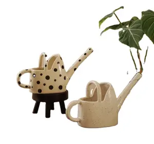 Arrosoirs de jardin faits à la main de style nordique arrosoir domestique à long bec pour plantes arrosoir en céramique en forme d'éléphant