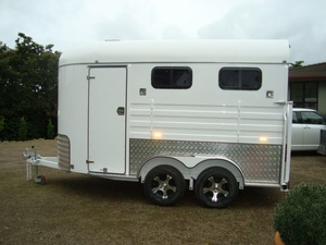 Elite Custom Straight Load Dual Horse <b>Trailer</b> with Built-in Cupboard for EU Equine Transportation - Product Image 2
